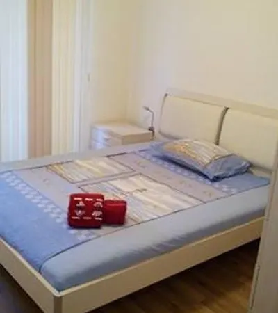 Apartment Evksinograd